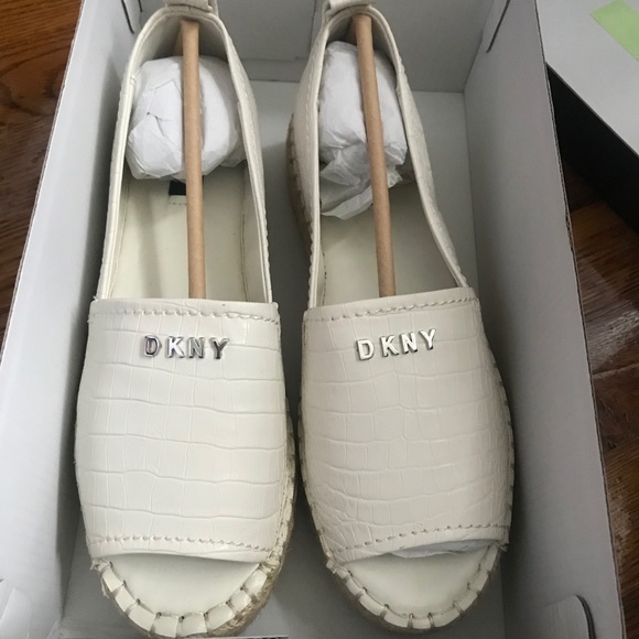 DKNY Mer Peep Toe Espadrilles in Ivory - Picture 2 of 7